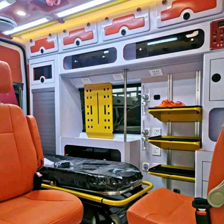 秦淮长途救护车护送病人租赁价格